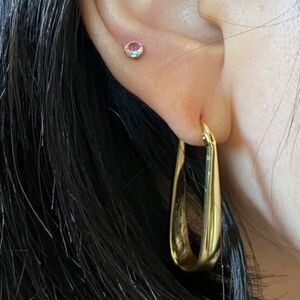 Minimialist copper hoop earrings